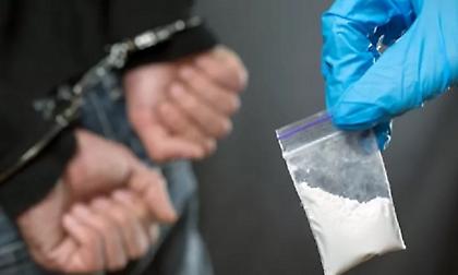 Μεγάλη επιχείρηση του ελληνικού FBI στο στρατόπεδο Καποτά: Έρευνες για εντοπισμό ναρκωτικών σε κοντέινερ